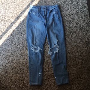 American Eagle Mom jeans